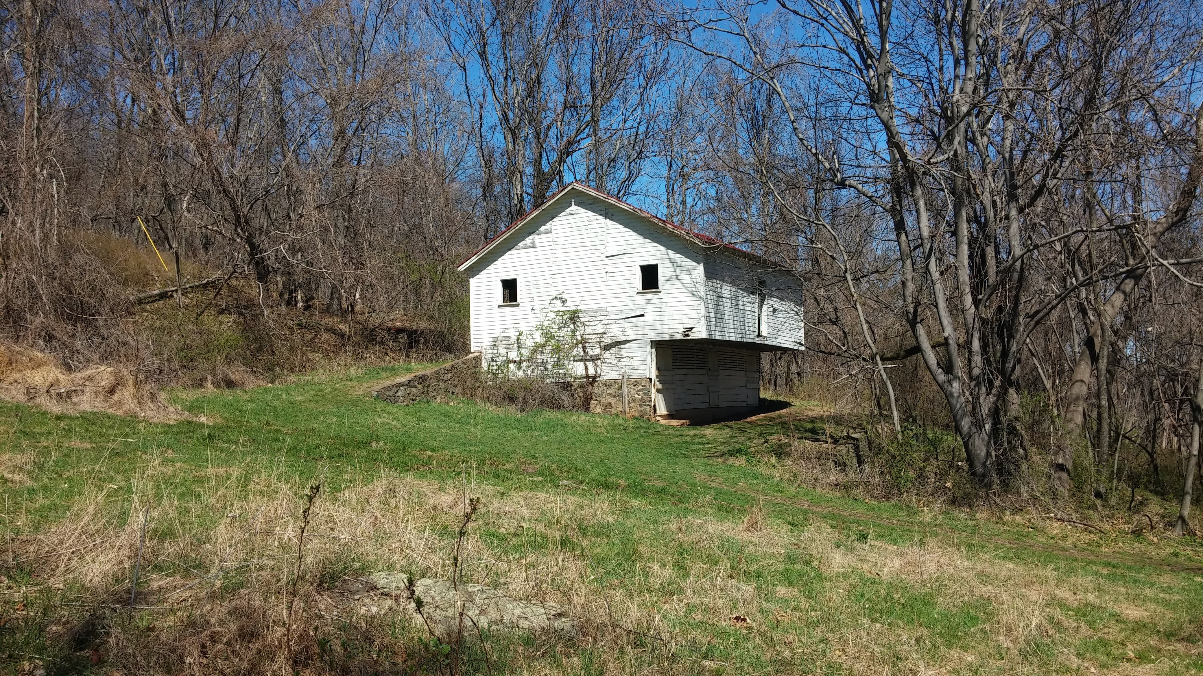 Dickey Ridge Trail